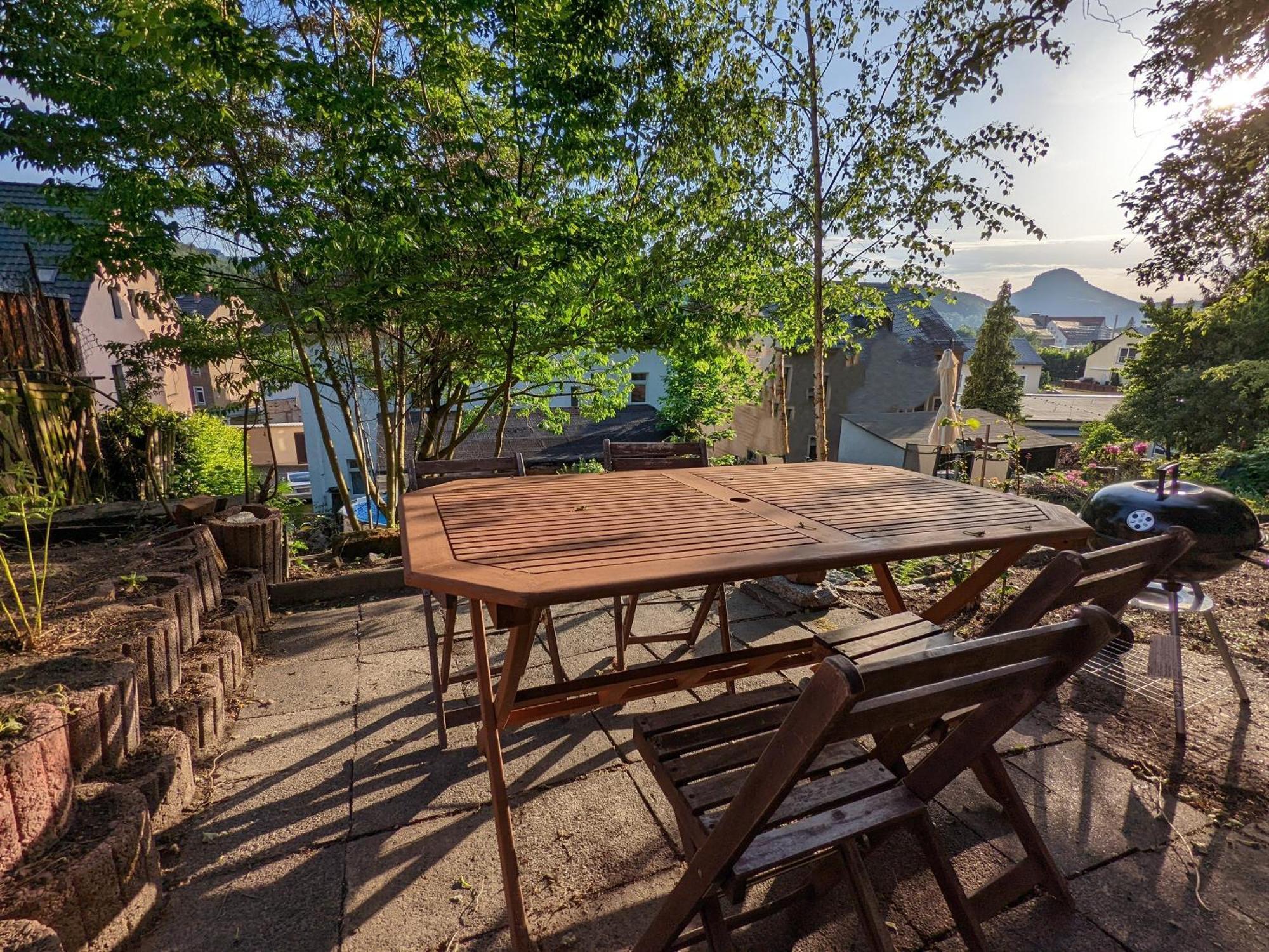 R2 - Urlaubsmagie - 5 Fussminuten Zur Elbe, Pool Apartment